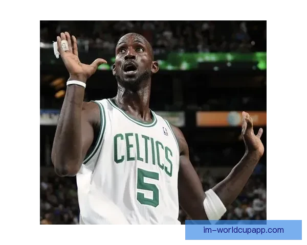 加内特炮轰NBA如今被明星光环主导偏娱乐化竞技精神被忽视